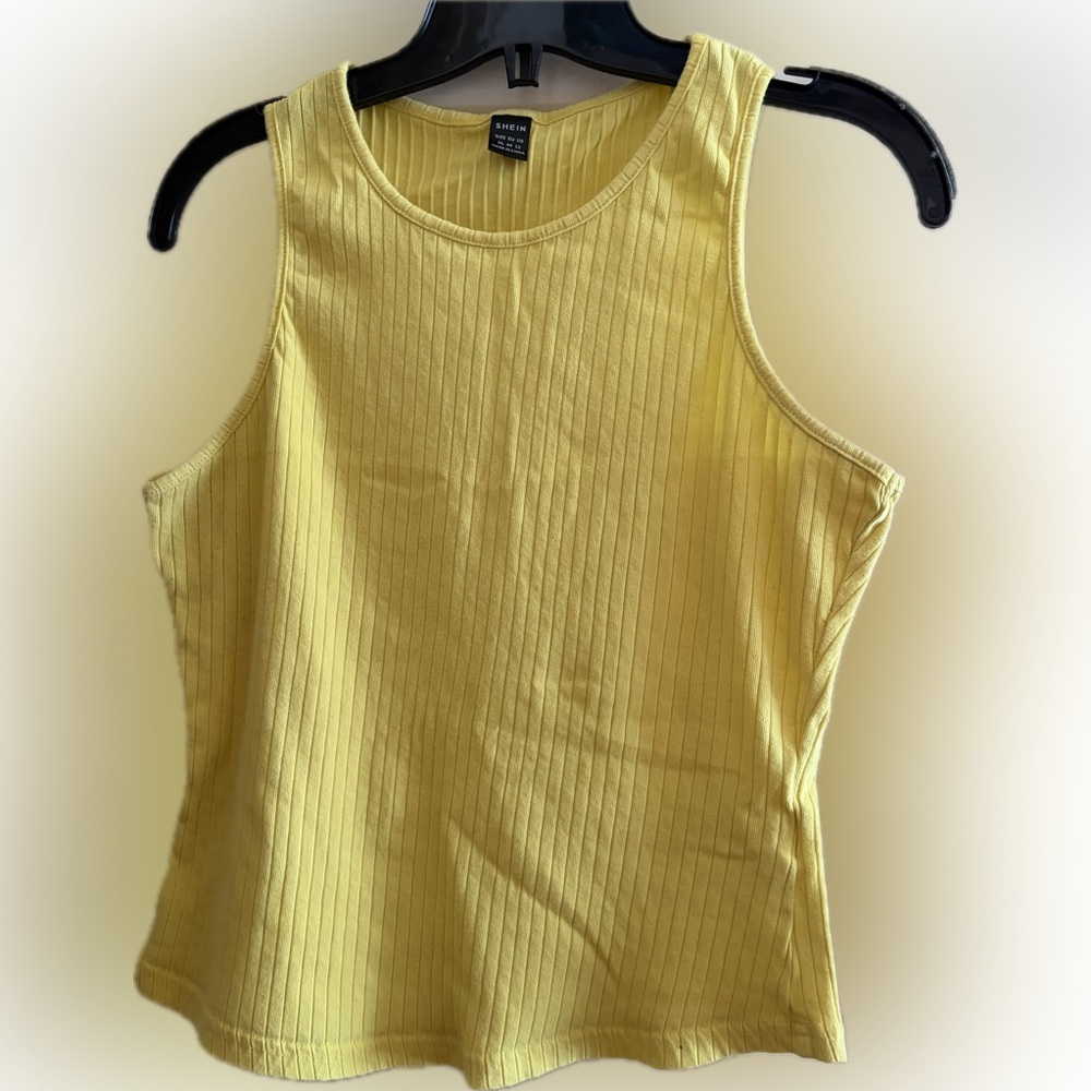 3 for $20 ⭐️ SHEIN Ribbed Knit Tank Top – XL – Yellow
